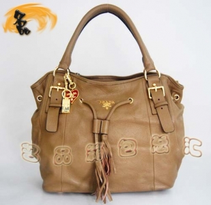 3058 Prada Prada¿ reŮ Prada ɫ