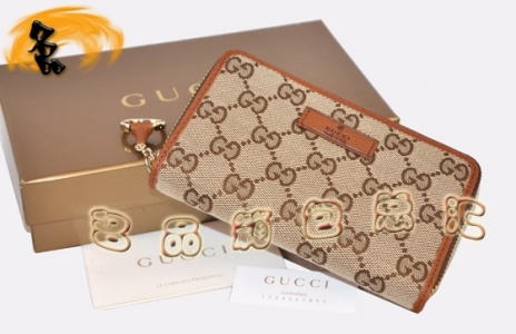 224249 X GucciŮ Gucci̿XA GucciX Gucci䷫ \ɫ