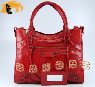 084616  BalenciagaC܇ ҆μ MţƤr tɫ
