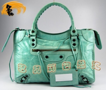 115748L  ҙC(j)܇(ch) Balenciagaμ M(jn)Ƥr(sh)Ů  ˮ{(ln)ɫ