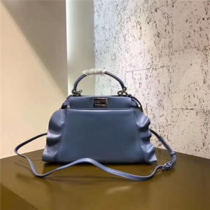 FENDI ҵ 8773 2107r(sh)b y~߅ СţƤƴɫ μ {(ln)ɫ