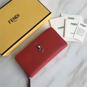 Fendi ҵ 0212 2017OӋСţƤLA ٭h tɫ