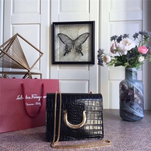 21F893 Ferragamo Ľ h {~y ̖w 朗l ɫ