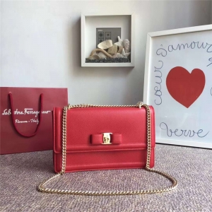 21G462 FerragamoƸĽ ƼyţƤ VaraY ̖ 朗lw tɫ