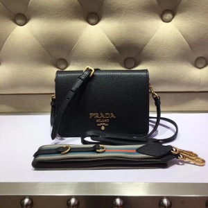 1BH102 Prada _Ů pradaμ prada¹Ƥy 朗lְ ɫ
