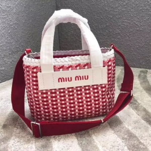 5BA077 MIUMIU¿ Ƥ ִ  ˻@Ӱ ɫ