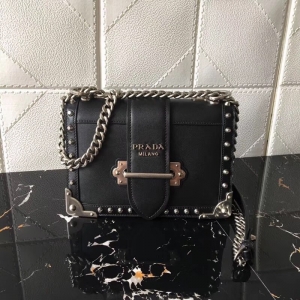1BD045 Prada cahier ¿ TO(sh)Ӌ _(d)μб ɫ