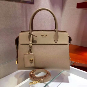lBA046 PradaŮ ƴСţƤ С̖ Prada 