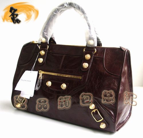 084324B ¿AţƤr BALENCIAGAŮ ҙC܇