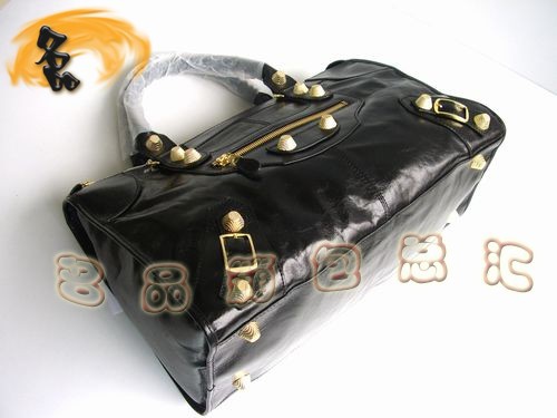 084324B BALENCIAGAu¿rţƤŮʿ   C܇