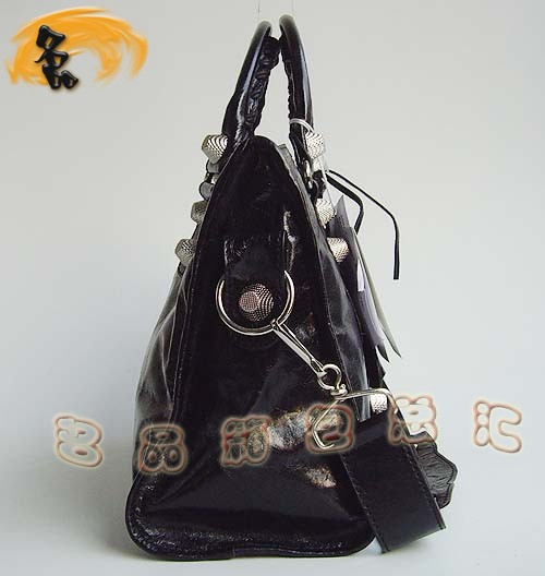 084332A ¿ţƤŮʿ BALENCIAGAC܇ б Ů