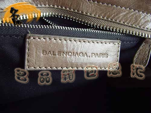 084332A BALENCIAGArŮʿб ҙC܇ ¿ţƤ