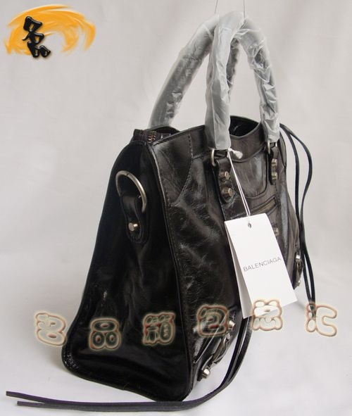 084332 BALENCIAGA¿ɫţƤrŮʿ ҙC(j)܇ б