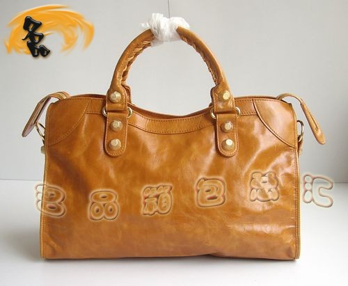 084338B ҽC܇ BALENCIAGAţƤб rŮʿ