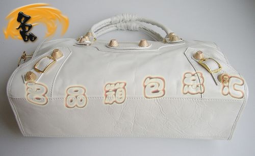 084338B A1:1Ʒ| BALENCIAGAC܇ б ҕr