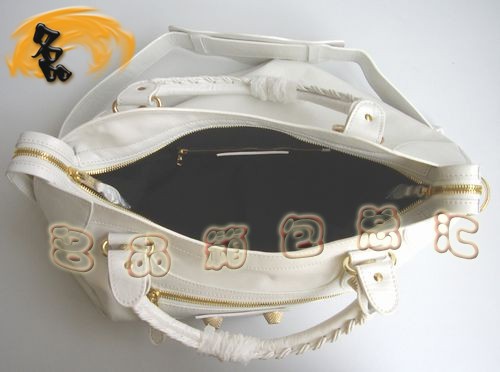 084338B A1:1Ʒ| BALENCIAGAC܇ б ҕr