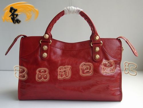 084338B u¿Ůʿб BALENCIAGAC܇ ҕr