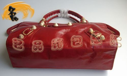 084338B u¿Ůʿб BALENCIAGAC܇ ҕr