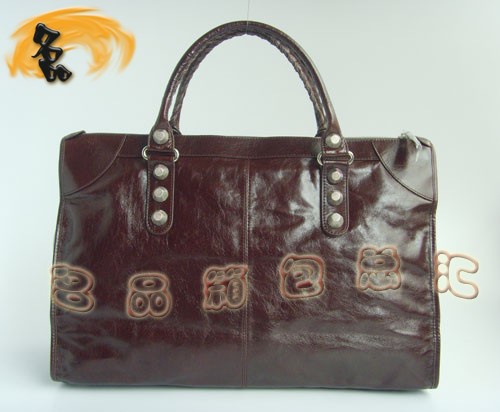 084334A A1:1Ʒ| ҽ(jng)C܇ BALENCIAGAɫrţƤŮʿ