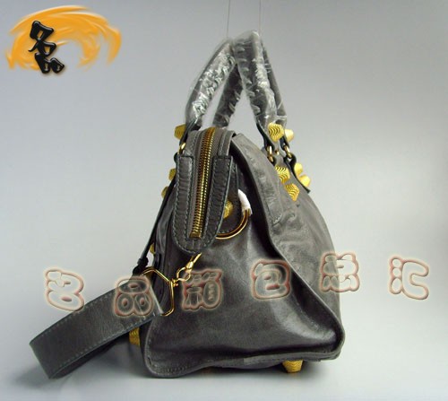 084328B BALENCIAGA  C܇ ɫ ¿e б