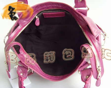 084332A BALENCIAGA¿ BALENCIAGA(jng)C(j)܇ reŮʿб