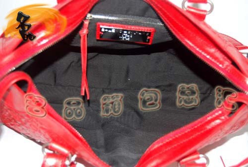 084932 Ʒ|(zh)¿ţƤrŮʿ BALENCIAGA(jng)C܇ б