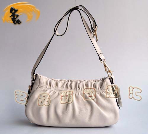 5645 Prada¿ްţƤŮ Pradaб PradareŮ װɫ
