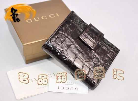 112716 GUCCI{~y GUCCIX ţƤX GUCCI̿XA ɫ