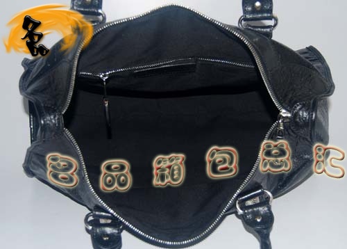 084324A һһƷ| ¿Ƥy BalenciagaC܇ ɫ
