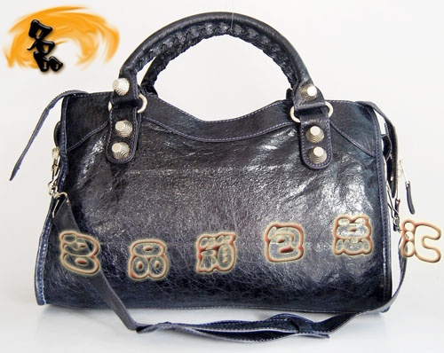 084332A BalenciagaC(j)܇ μ  M(jn)ƤyᔕrŮ ɫ