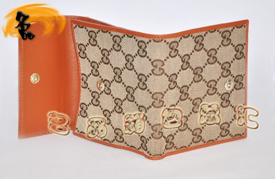 212090 Gucci¿ Guccir(sh)ŮʿX 淫X Gucci̿XA ɫ