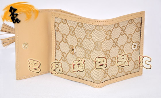 220155 X GuccipGKrŮʿXA Gucci̿X һһƷ|(zh) ɫ