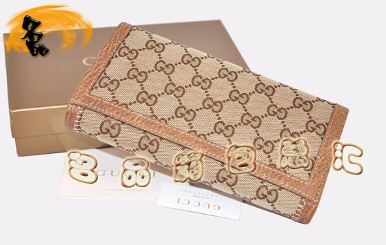 224258 һһƷ| Gucci¿ GucciLX Gucci(jng)䷫ŮʿXA ɫ