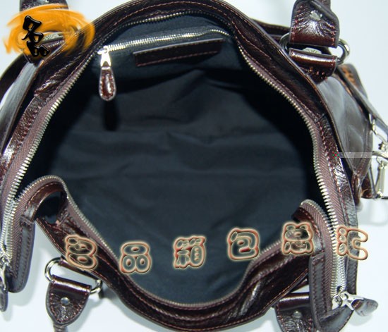 084332A BalenciagaC(j)܇ ҆μ M(jn)ţƤ(jng)r(sh)Ů ɫ
