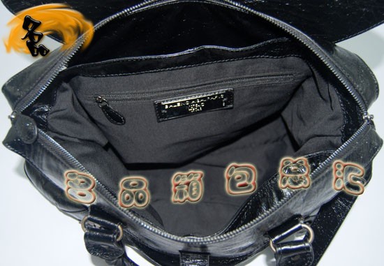 084668  Balenciaga ҆μ MţƤ(jng)rŮ ɫ
