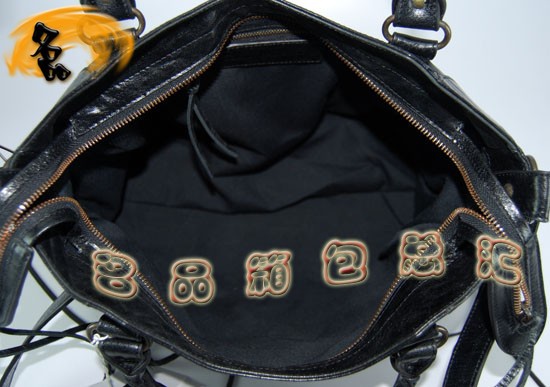 084616  ҆μ BalenciagaC܇ MţƤrŮ ɫ