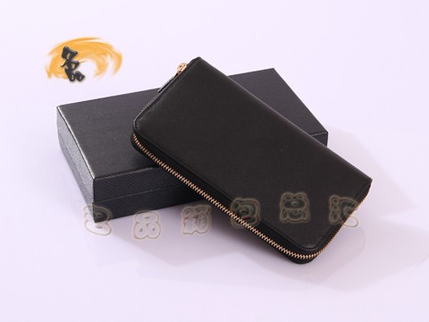 1M0506 Prada¿ʮּyţƤX PradaX _(d)L(zhng)XA PradaŮ ɫ