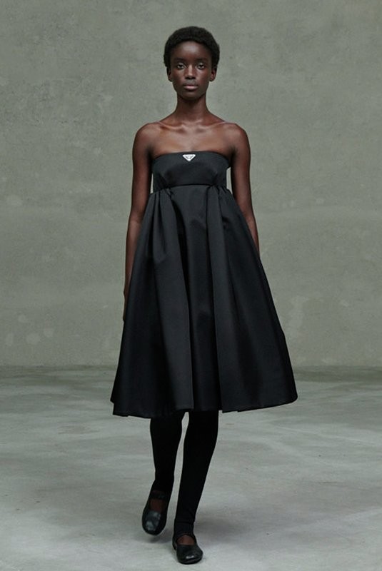 PRADA 2021ss DƷṩ